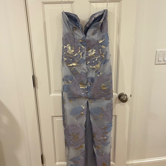 Katie May Ursula Elegant Floral Strapless Dress - Picture 3 of 7